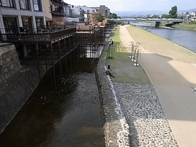 b0019140_1259442.jpg