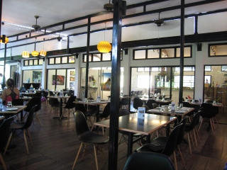 a0042295_1131068.jpg