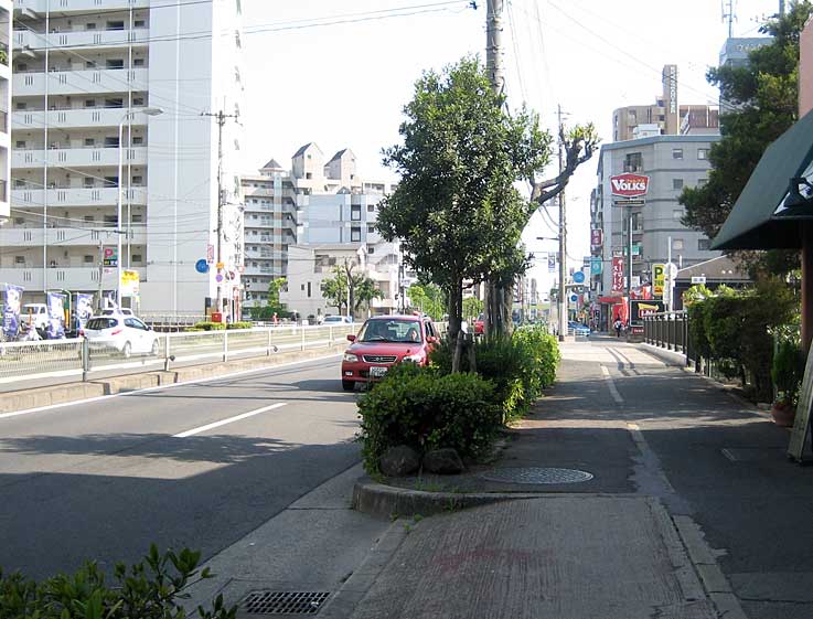 b0057679_8185851.jpg