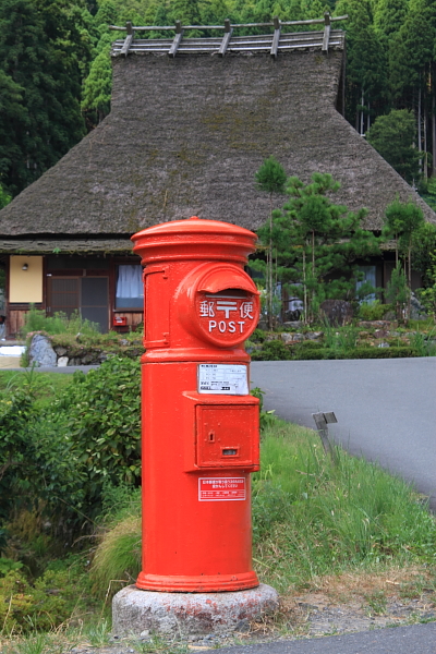 e0051888_2329472.jpg