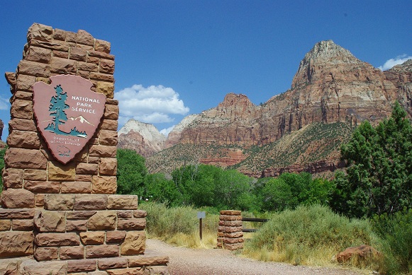 f0038904_1261075.jpg