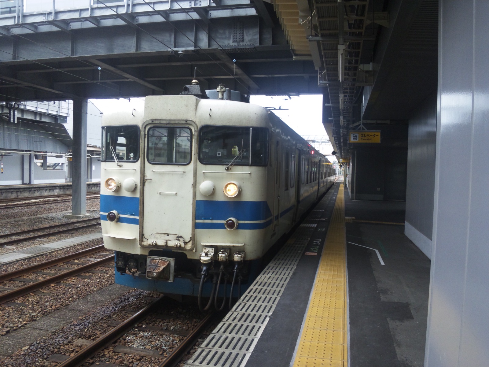 e0223862_854339.jpg