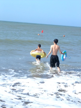 f0235919_1352447.jpg