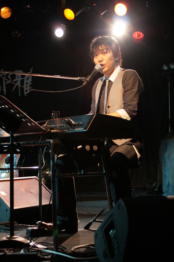 b0210250_0374725.jpg
