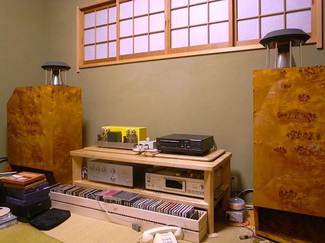 f0108399_2353643.jpg