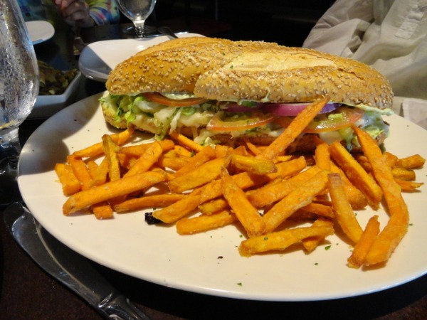 f0238932_1103328.jpg