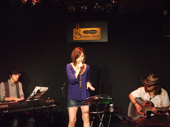 f0036678_0174077.jpg