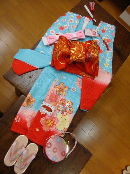 e0123712_2163381.jpg