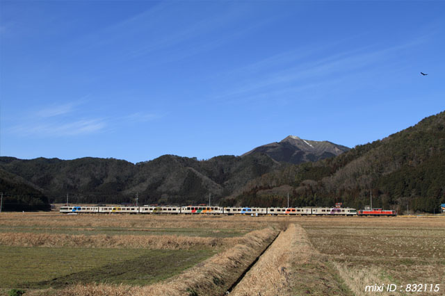 f0204321_20494012.jpg