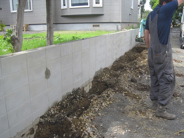 f0202703_22334675.jpg