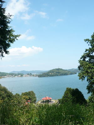 d0013645_15103879.jpg