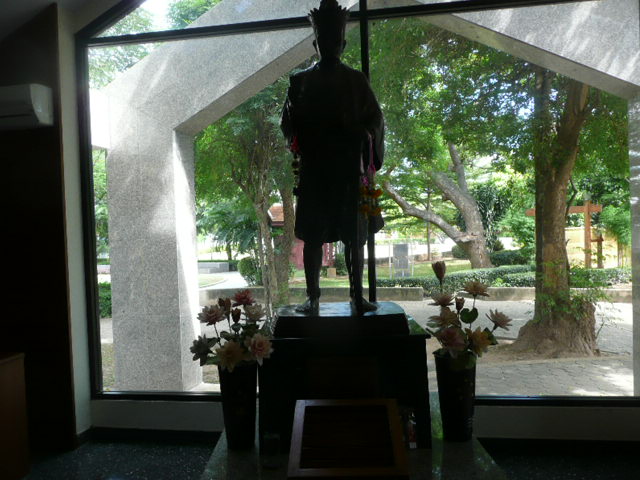 f0233310_2211131.jpg