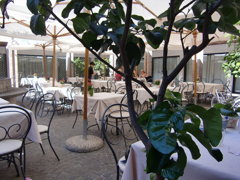 c0206352_22113212.jpg