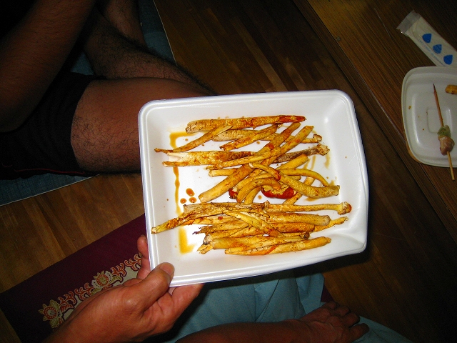e0002820_23521677.jpg