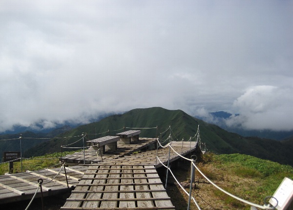 b0149340_1671581.jpg