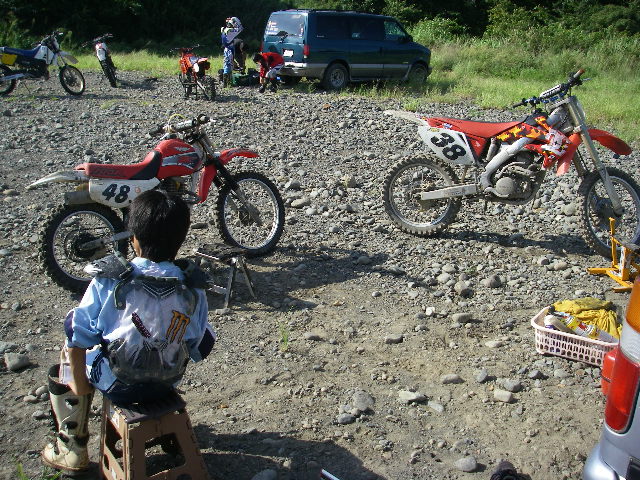 b0024266_0161550.jpg