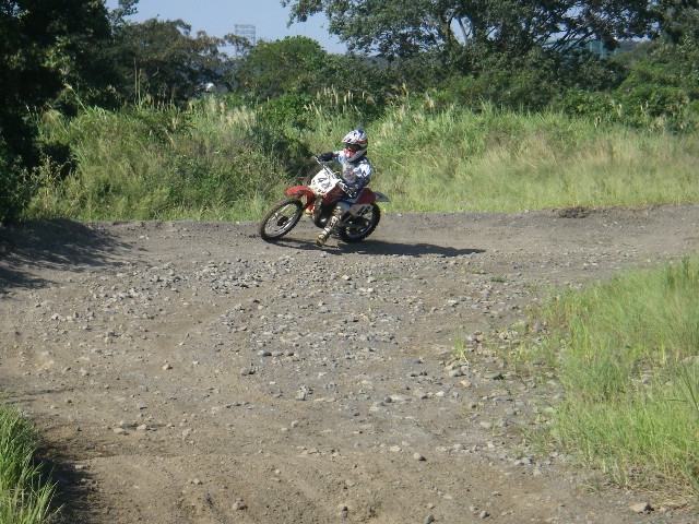 b0024266_0253178.jpg