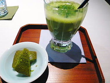 e0022839_042350.jpg