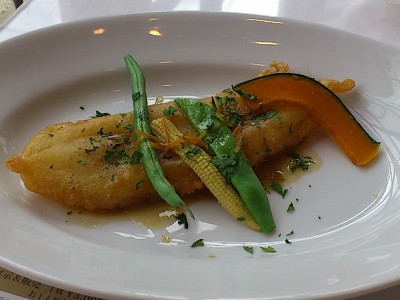 e0100046_025554.jpg