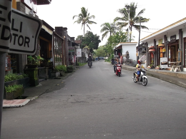 e0245601_2229788.jpg