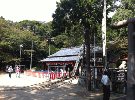 e0203037_2255983.gif