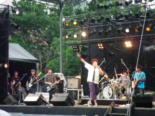 c0193396_1133424.jpg