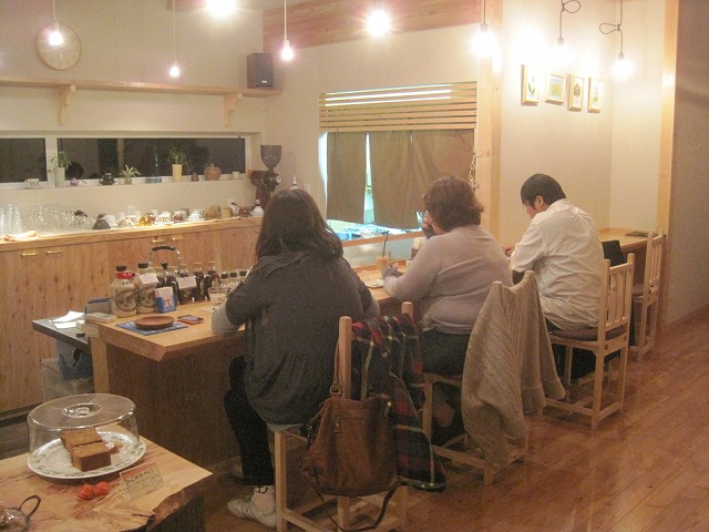 f0202703_22225795.jpg