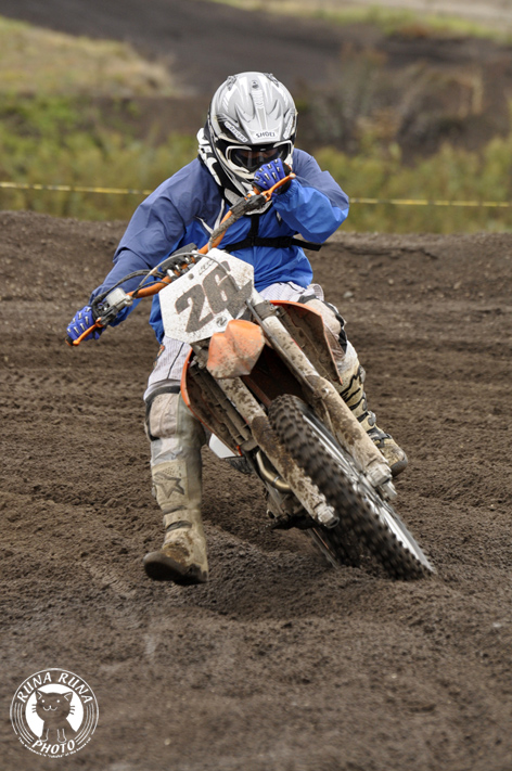 f0210380_1350523.jpg