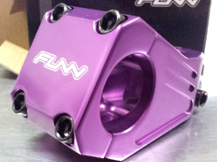 e0015108_8165841.jpg
