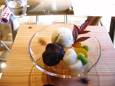 e0022839_114041.jpg