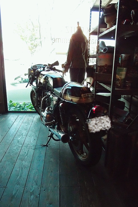 d0093043_1871522.jpg
