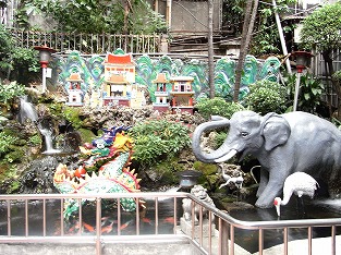 b0204492_2361449.jpg