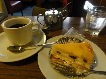 f0231147_1702375.jpg