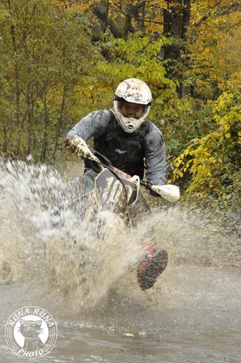 f0210380_1258827.jpg