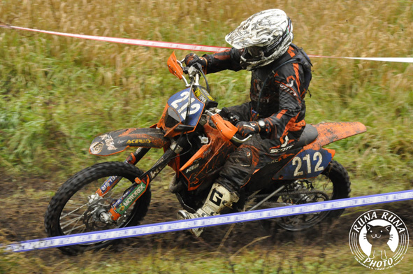 f0210380_13351033.jpg