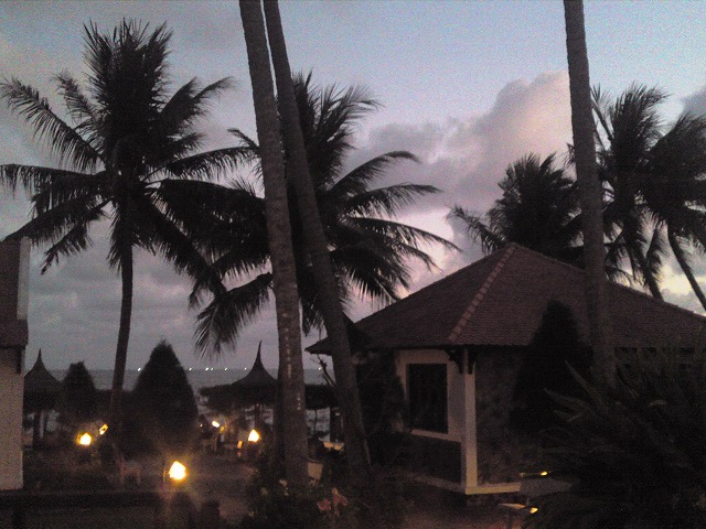 a0000014_1151263.jpg