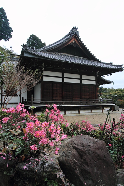 e0051888_331711.jpg