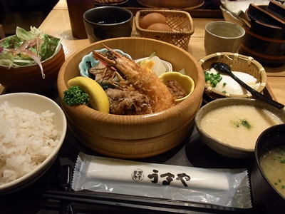 「うまや」のランチ1