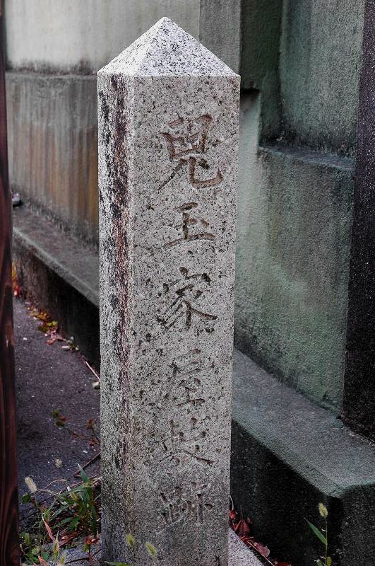 d0061579_1675325.jpg