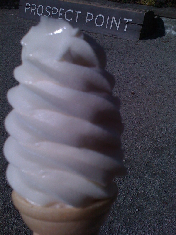 e0247410_131111100.jpg
