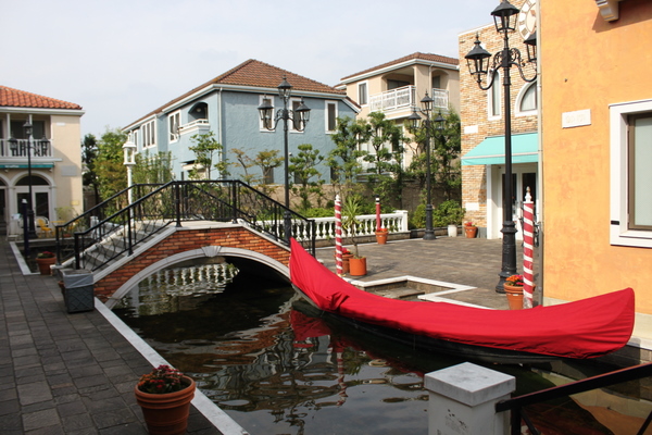 e0234741_2295933.jpg