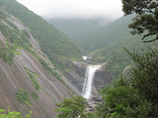 f0224632_1844118.jpg