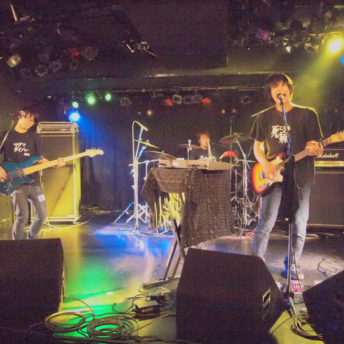 d0204134_2329165.jpg