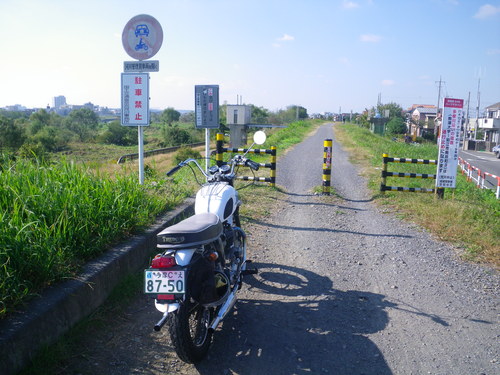 d0252642_2203436.jpg
