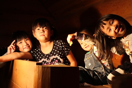 f0222587_2299100.jpg