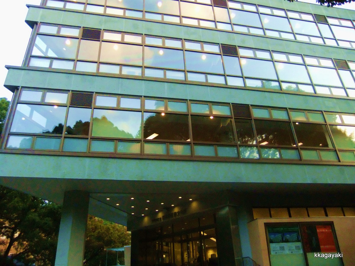 e0206242_231754100.jpg