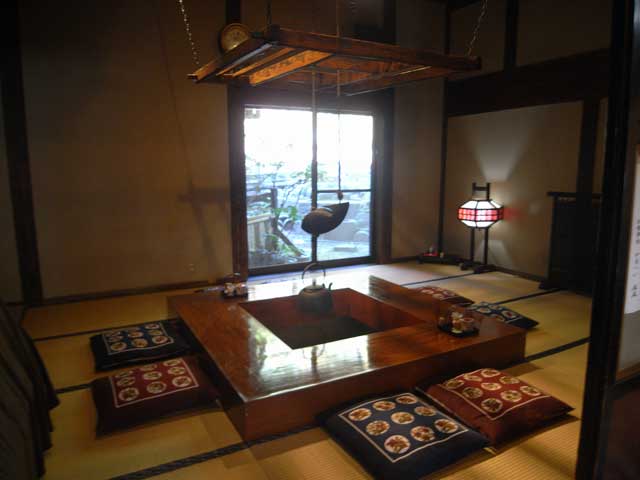 e0049318_1248371.jpg
