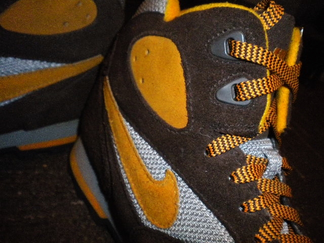 Nike Caldera