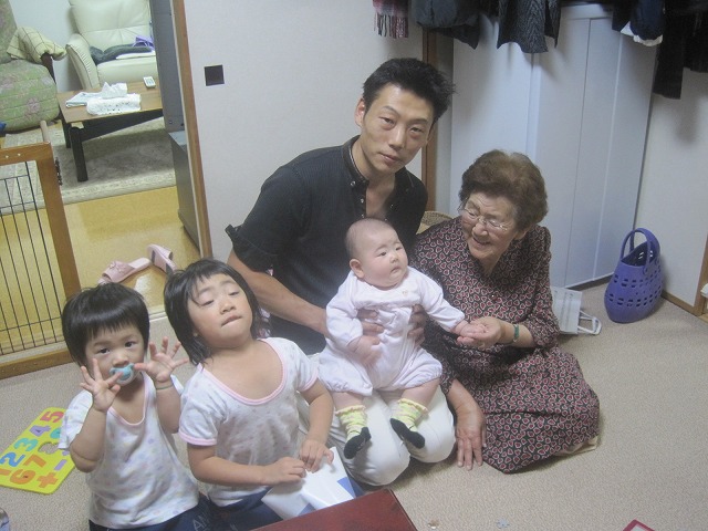 f0202703_027935.jpg