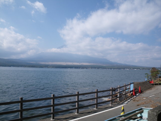 a0116205_0312023.jpg